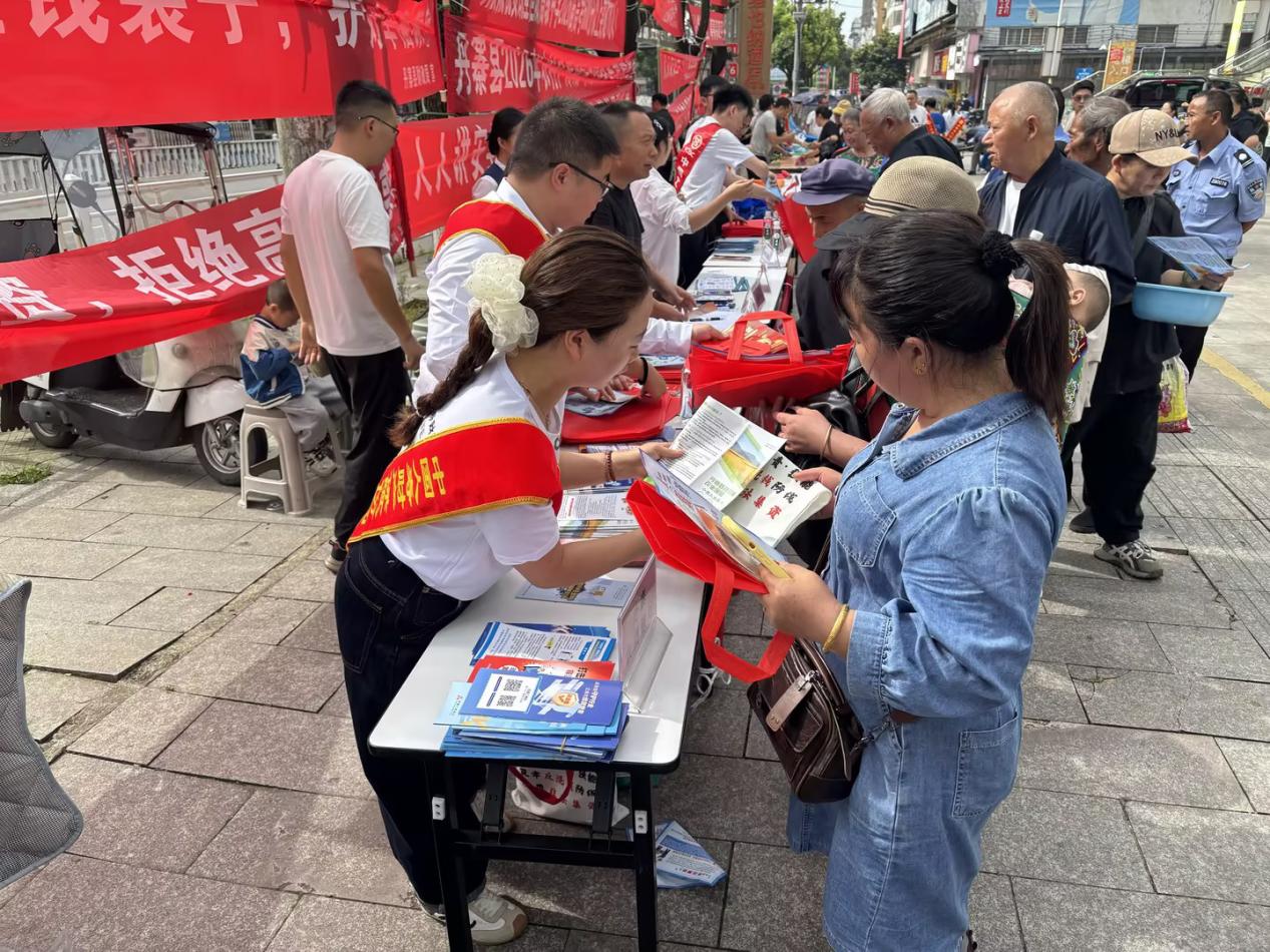 保险服务零距离，农险只是进集市——国寿财险开展 政策性农业保险专项宣传活动